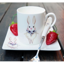 Haonai rabbit design coffee cup set coffee set ceramic coffee cup and saucer with spoon